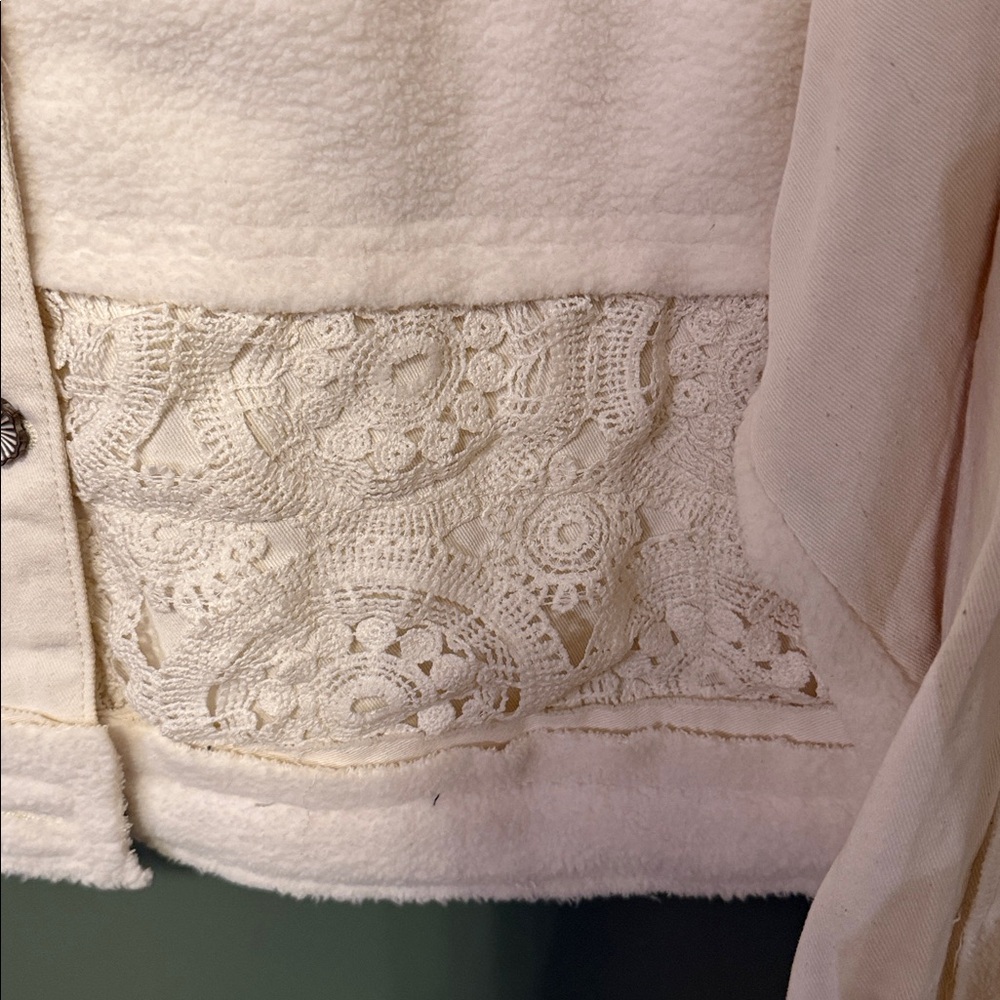 POL Cream Patchwork Button-Front Jean Jacket NWT - image 11